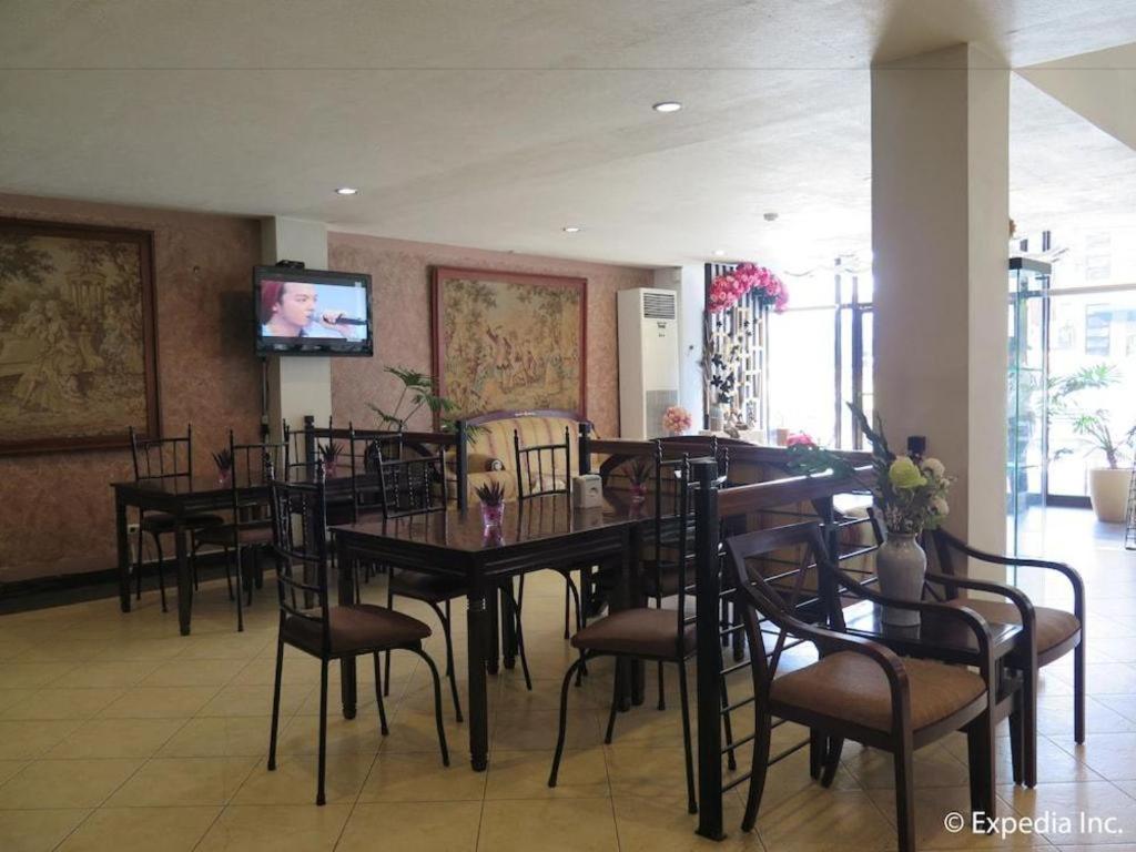 D' Leonor Hotel Davao Экстерьер фото